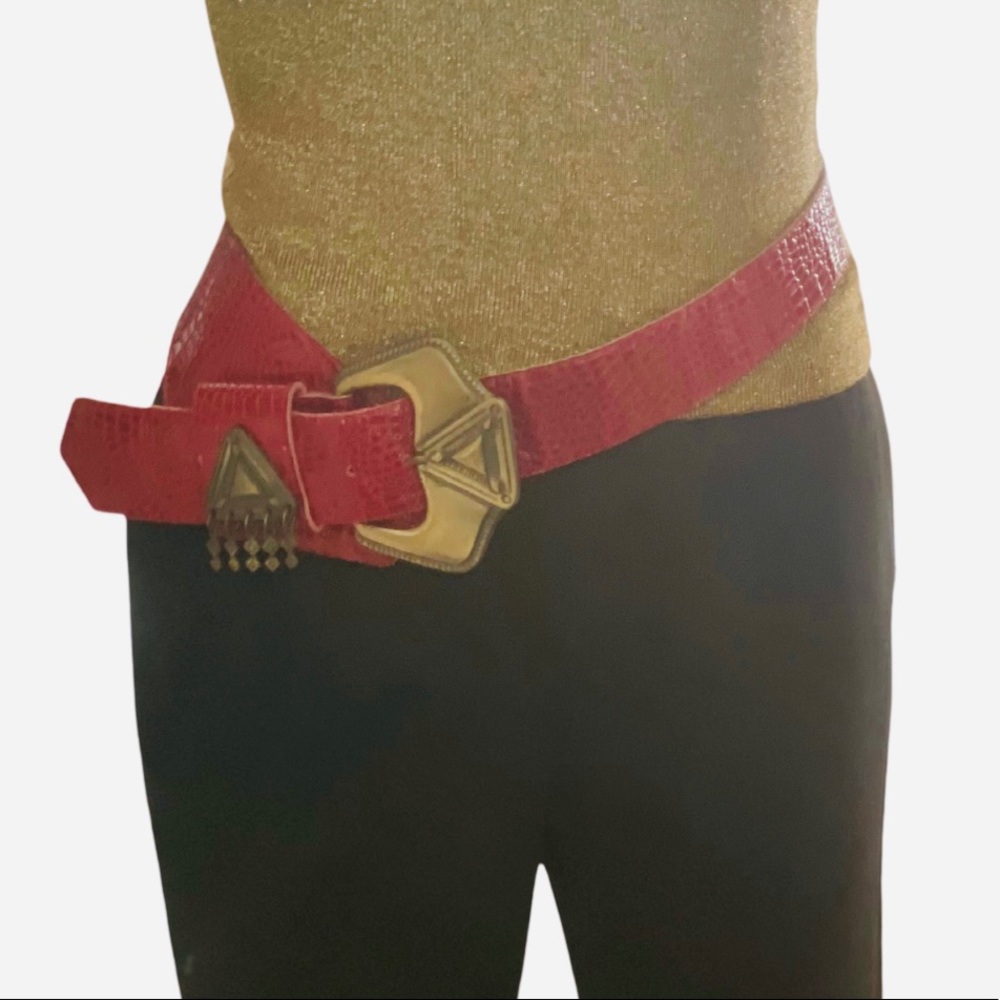 Vintage Red 1980’s Belt w/ Faux Snakeskin Pattern